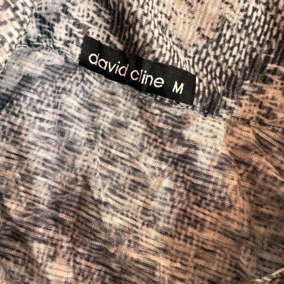 David Cline Chevron Zig Zag Rhinestone Bling Button Up Blouse Size Medium - Picture 3 of 9